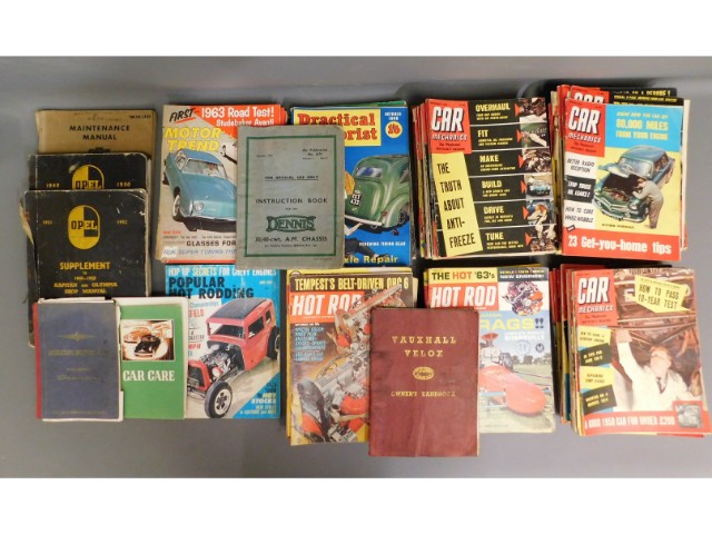 A large quantity of mixed magazines including Car