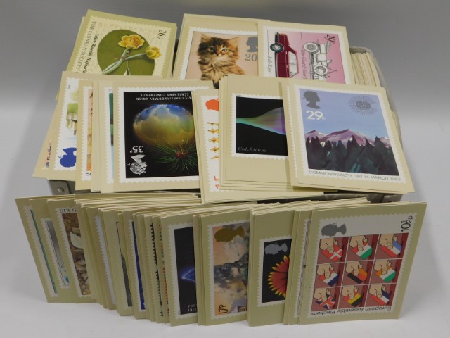 A quantity of Post Office post cards, in excess of