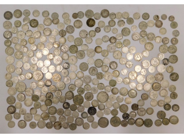 A quantity of pre-1947 white metal UK coinage, app