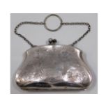 A 1917 ladies Birmingham silver purse by F.D. Long