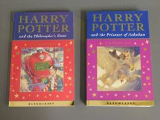 Book: J. K. Rowling - Harry Potter & the Philosophers Stone, first edition, twinned with the Prisone