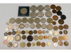 An 1838 fourpence, a 1921 half crown, an 1839 half pence & a quantity of other coinage