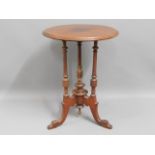A Victorian mahogany occasional table, 20in diamet