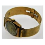 A 9ct gold wristwatch & strap by Arthur Schnegg, 2