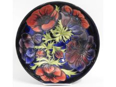 A Moorcroft pottery bowl decorated with anemone, 1