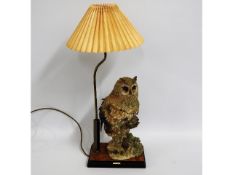 A Capodimonte owl lamp by Giuseppe Armani