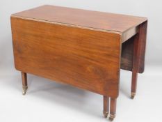 A c. 1780 George III mahogany drop leaf dining tab