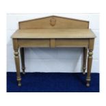 An oak wash stand, 36in high x 41in wide x 16.25in