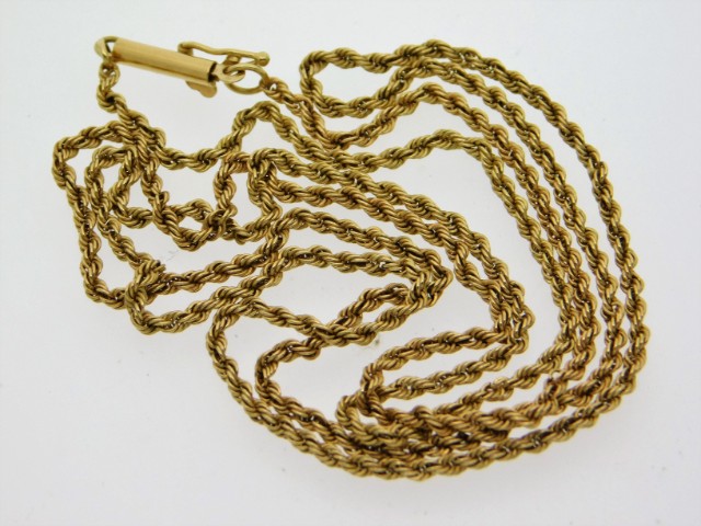 A 14ct gold chain, 24in long, 6.3g
