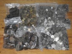 A large quantity of general coinage including 50p