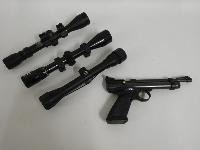 Three gun sights including BSA twinned with a Cros