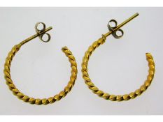A pair of 9ct gold hoop earrings, 1.2g, 18mm diame