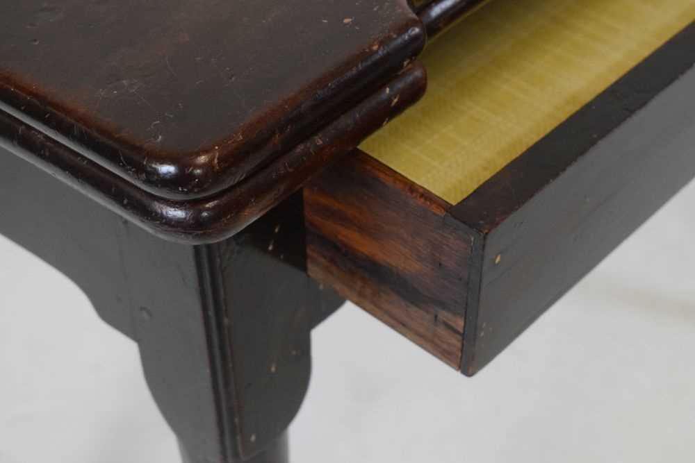 Mid 18th Century 'red walnut' fold-over tea table - Image 4 of 5