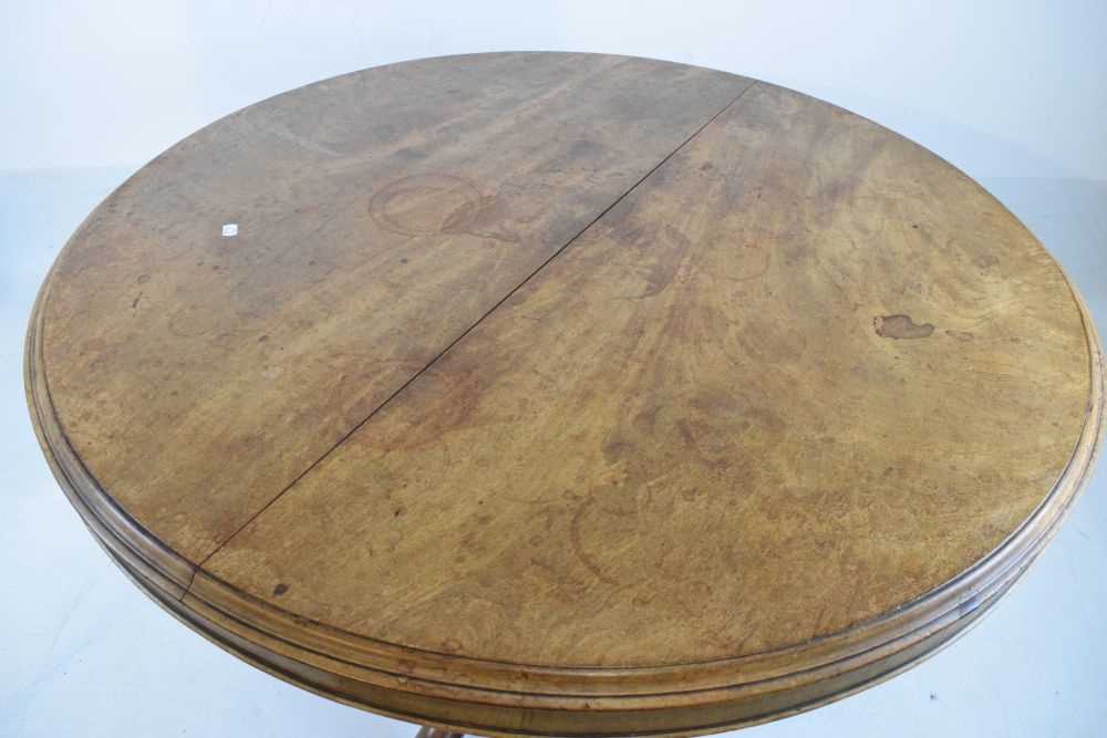 Victorian tilt-top centre or breakfast table - Image 4 of 6