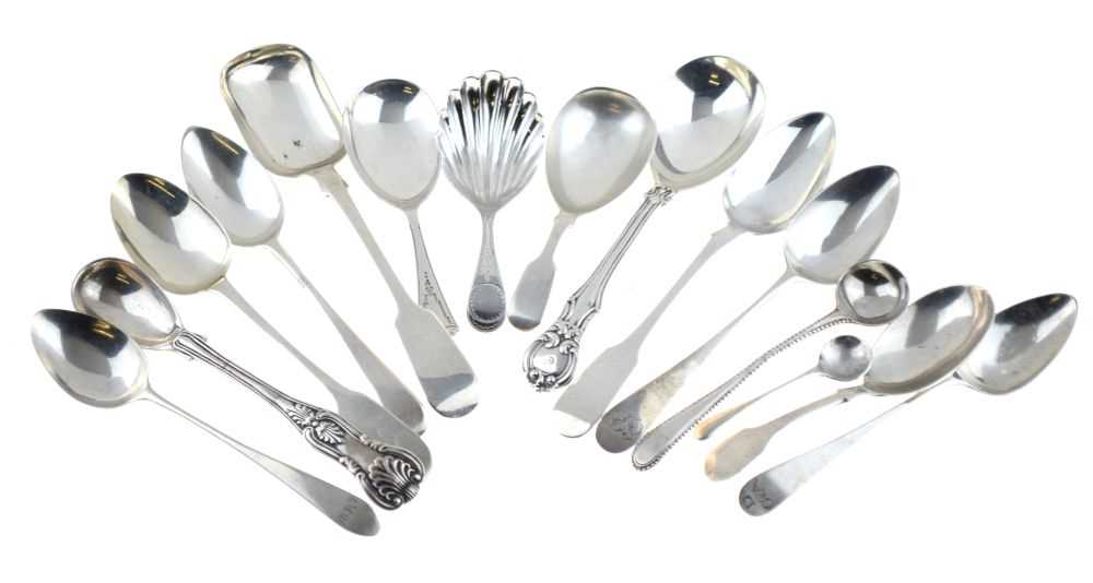 Quantity of Georgian and later caddy spoons, teaspoons, etc