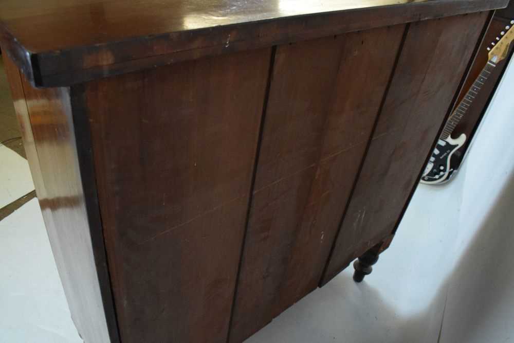 19th Century mahogany bowfront chest of drawers - Image 5 of 5