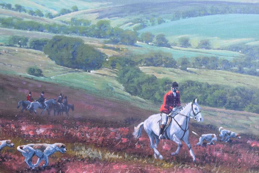 Donald Ayres (b.1936) - Oil on canvas, Exmoor hunting scene - Image 4 of 6