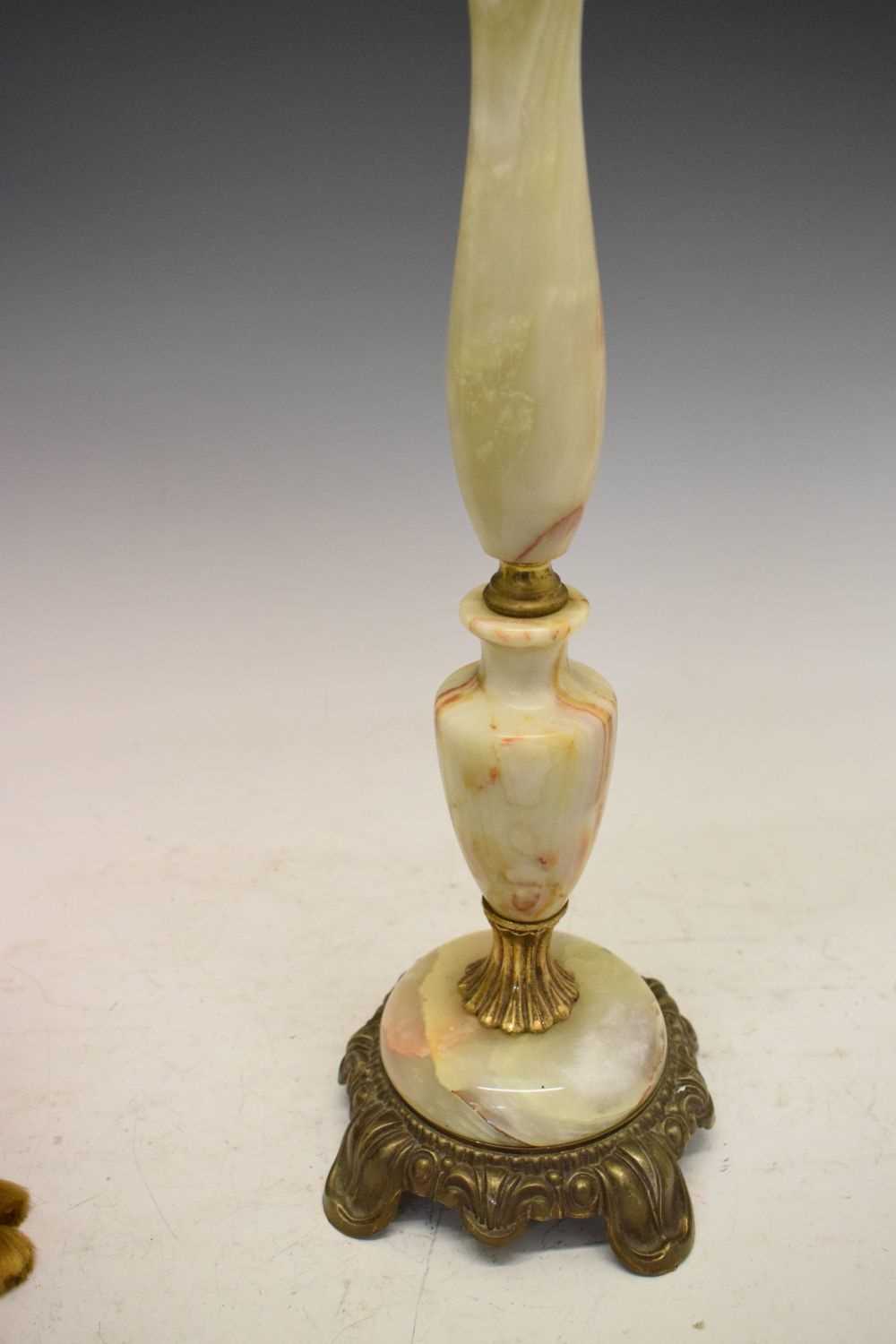 Onyx lamp base with shade - Image 5 of 6