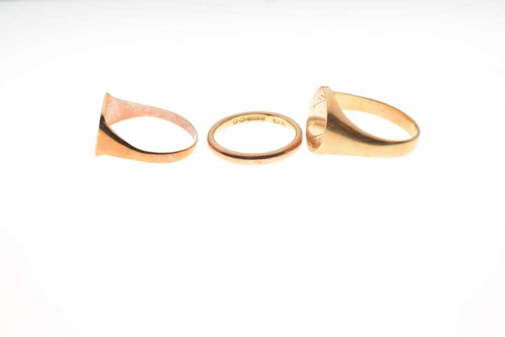Two 9ct signet rings - Image 3 of 5