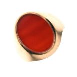 9ct gold, carnelian signet ring