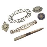 Small quantity of silver items to include folding fruit knife, identity bracelet, etc