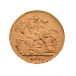 Coins - George V gold sovereign, 1911
