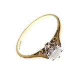 18ct gold ring set single stone diamond, 2.2g gross approx