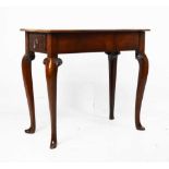 Unusual mid 18th Century oak side table
