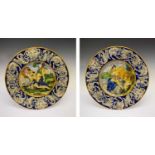 Pair of Italian maiolica chargers