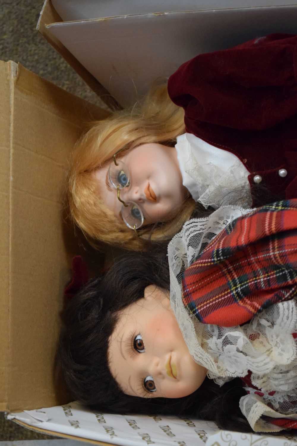 Quantity of Leonardo and other bisque headed modern dolls and stands - Image 6 of 7