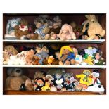Quantity of soft toys to include teddy bears, dolls, etc