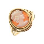 9ct gold cameo ring