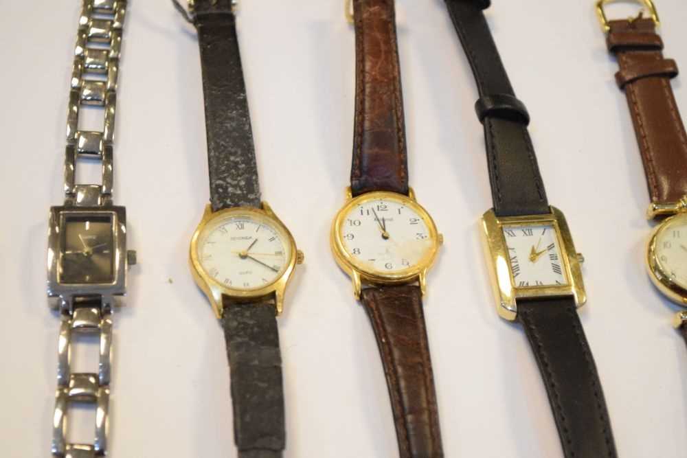 Quantity of fashion watches - Image 4 of 7