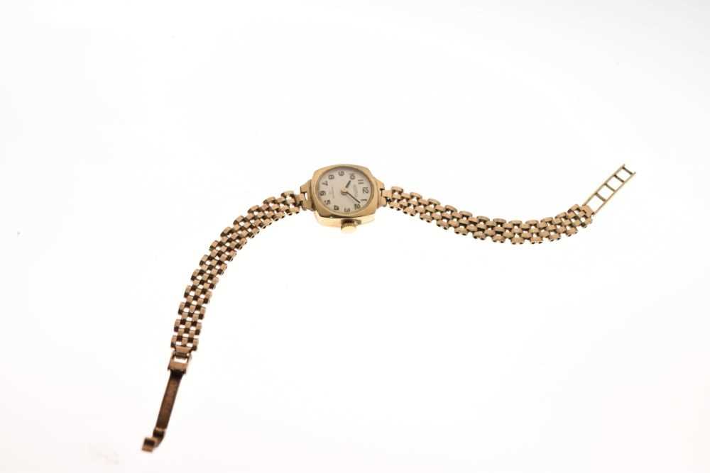 Lady's 9ct gold Roamer Incabloc 17 cocktail watch - Image 3 of 6