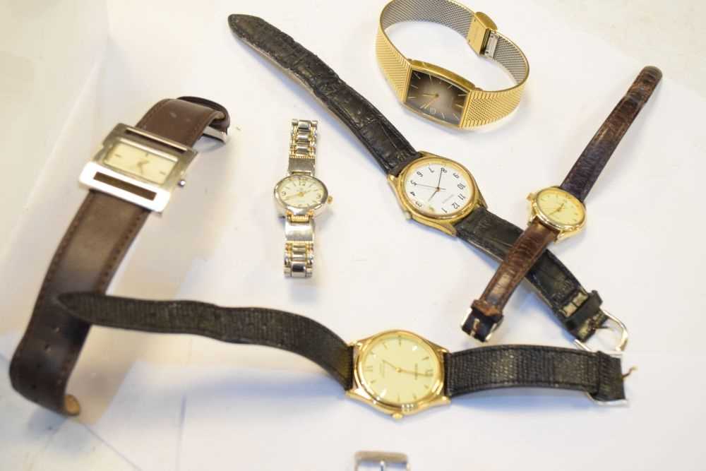 Quantity of fashion watches - Image 6 of 7