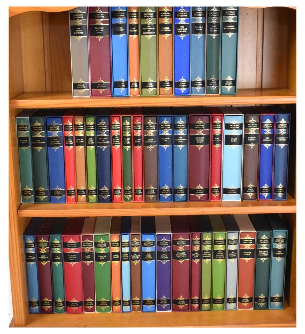 Books - Quantity of Folio Society books, Anthony Trollope, etc