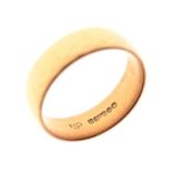 9ct gold wedding band