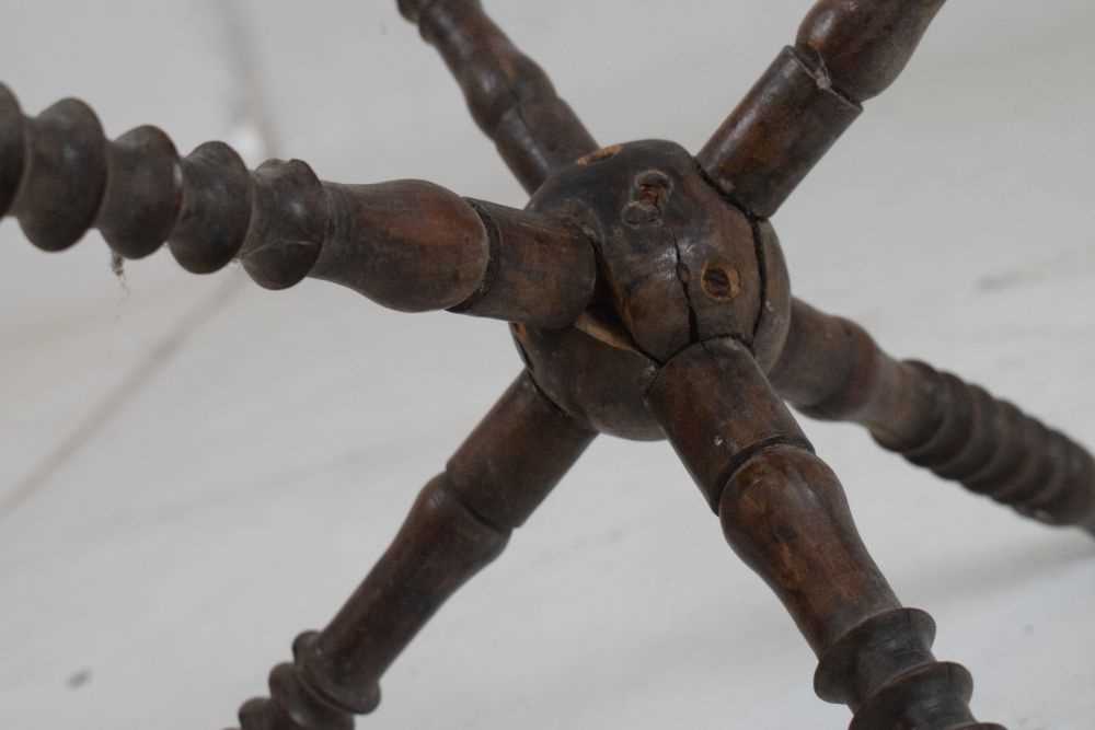 19th-century treen 'cat' or bowl stand - Image 3 of 5