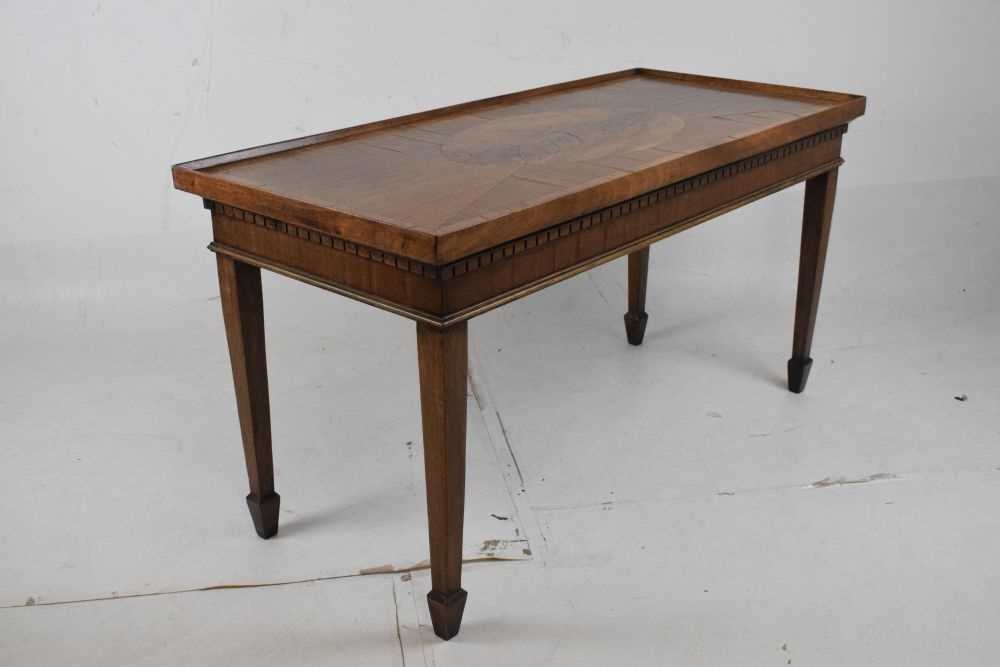 Reproduction coffee table - Image 5 of 6