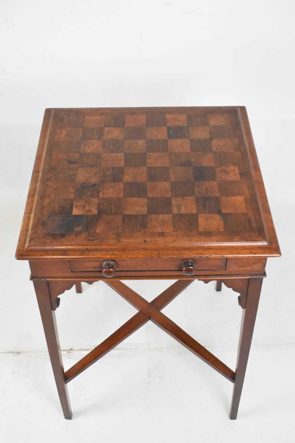 Early 19th Century inlaid walnut games table - Image 2 of 9
