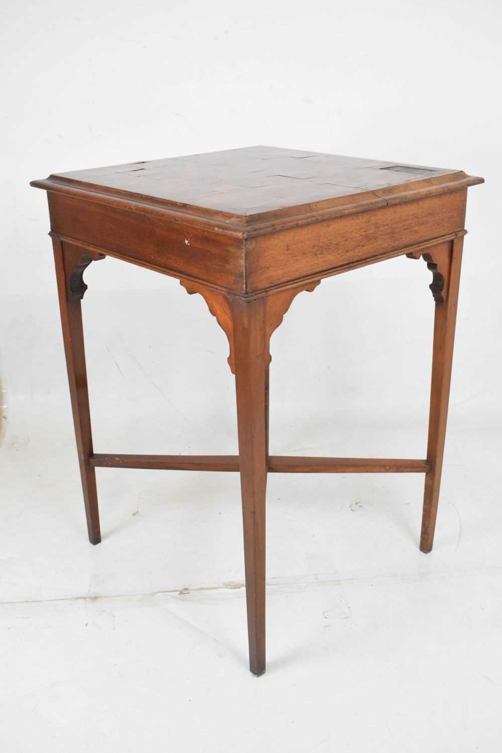 Early 19th Century inlaid walnut games table - Image 6 of 9