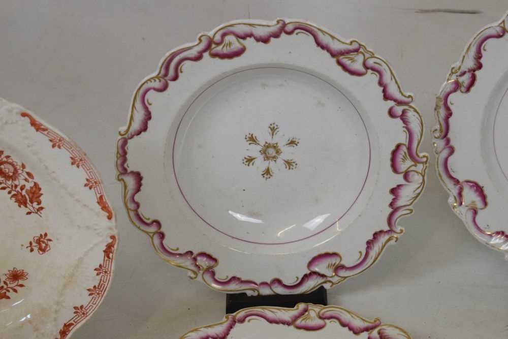 Quantity of ceramics to include: Chamberlain's Worcester soup bowls; Ironstone tureen and dish; Wedg - Image 9 of 10