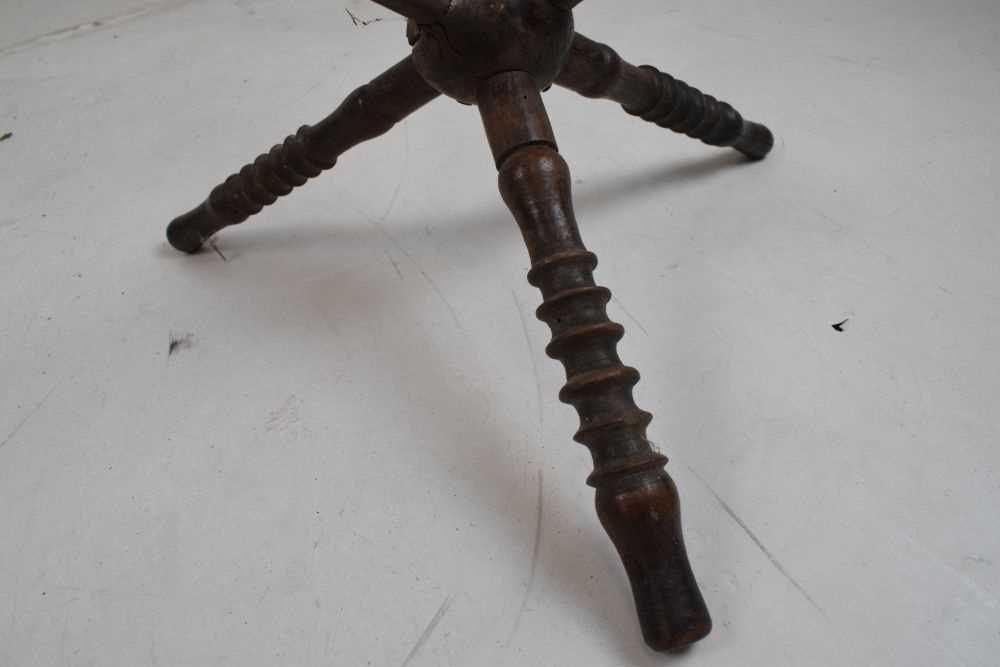 19th-century treen 'cat' or bowl stand - Image 4 of 5