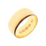 22ct gold wedding band, 7.1g approx