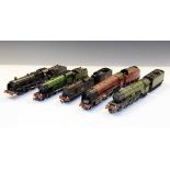 Five 00 gauge railway trainset locomotives and tenders