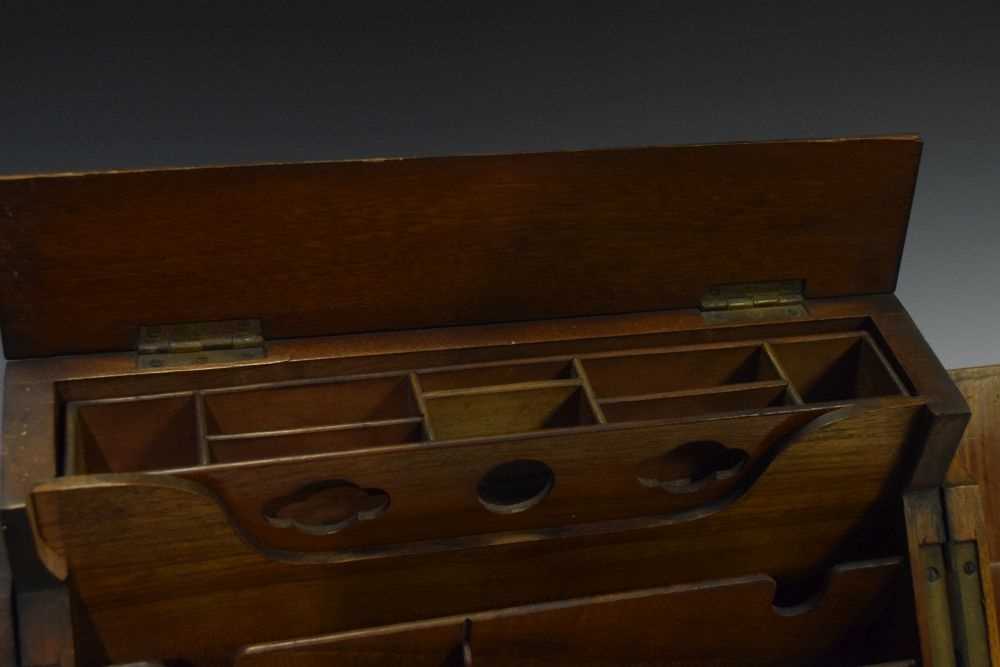 Edwardian figured walnut stationery box of sloping form - Image 7 of 7