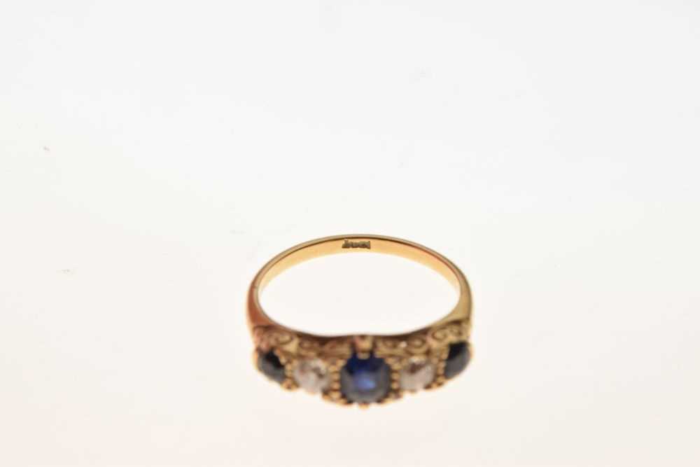Sapphire and diamond five stone ring - Image 6 of 6