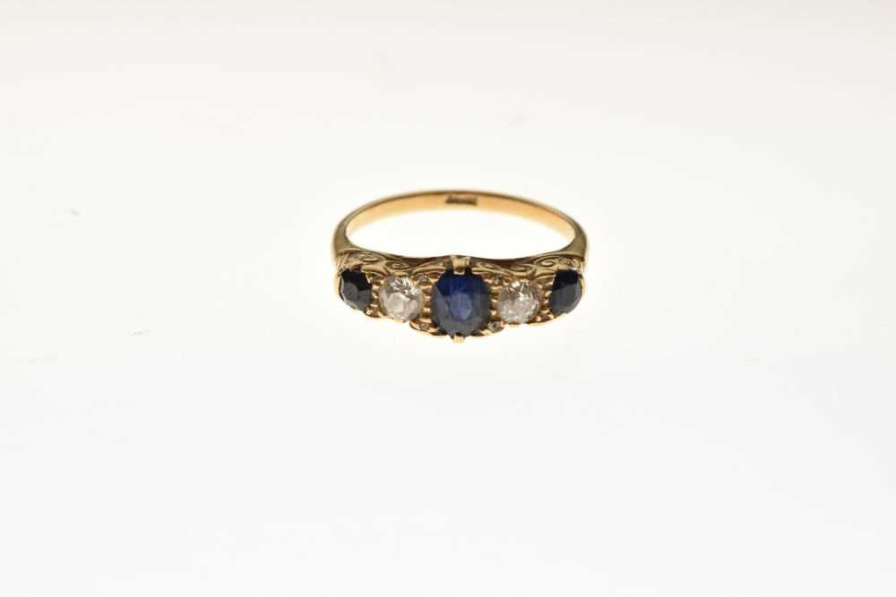 Sapphire and diamond five stone ring - Image 2 of 6