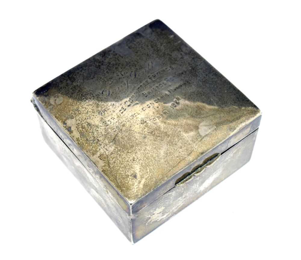 George V silver cigarette box - Image 4 of 11