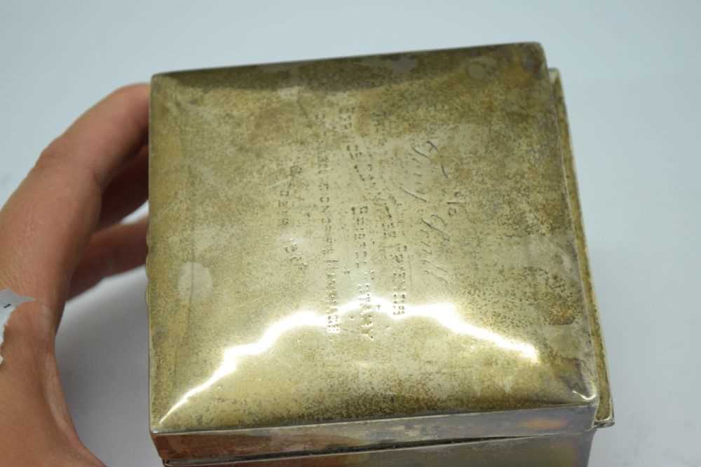 George V silver cigarette box - Image 9 of 11